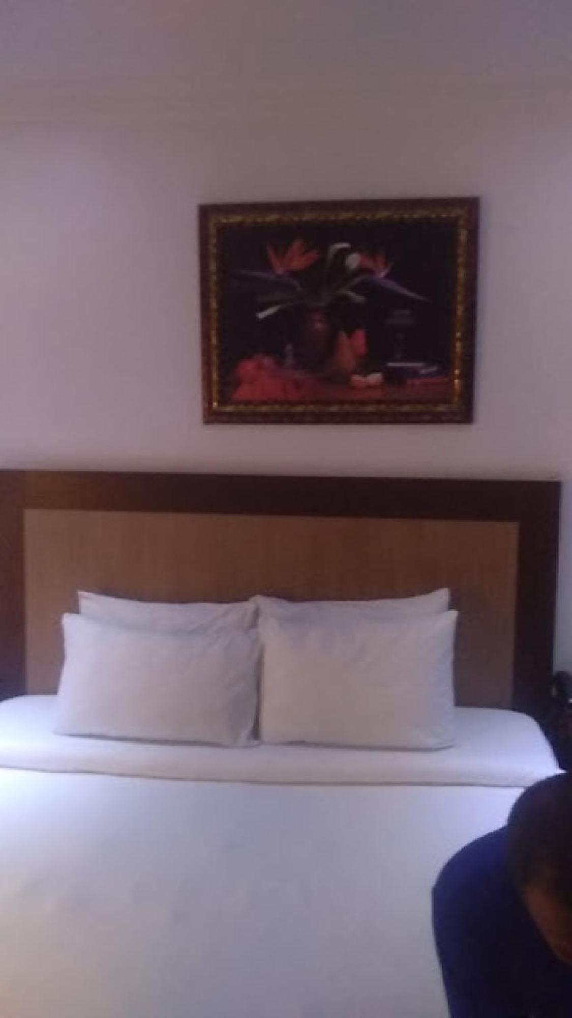 Room In Bb - Immaculate Royal International Hotel Owerri Dış mekan fotoğraf