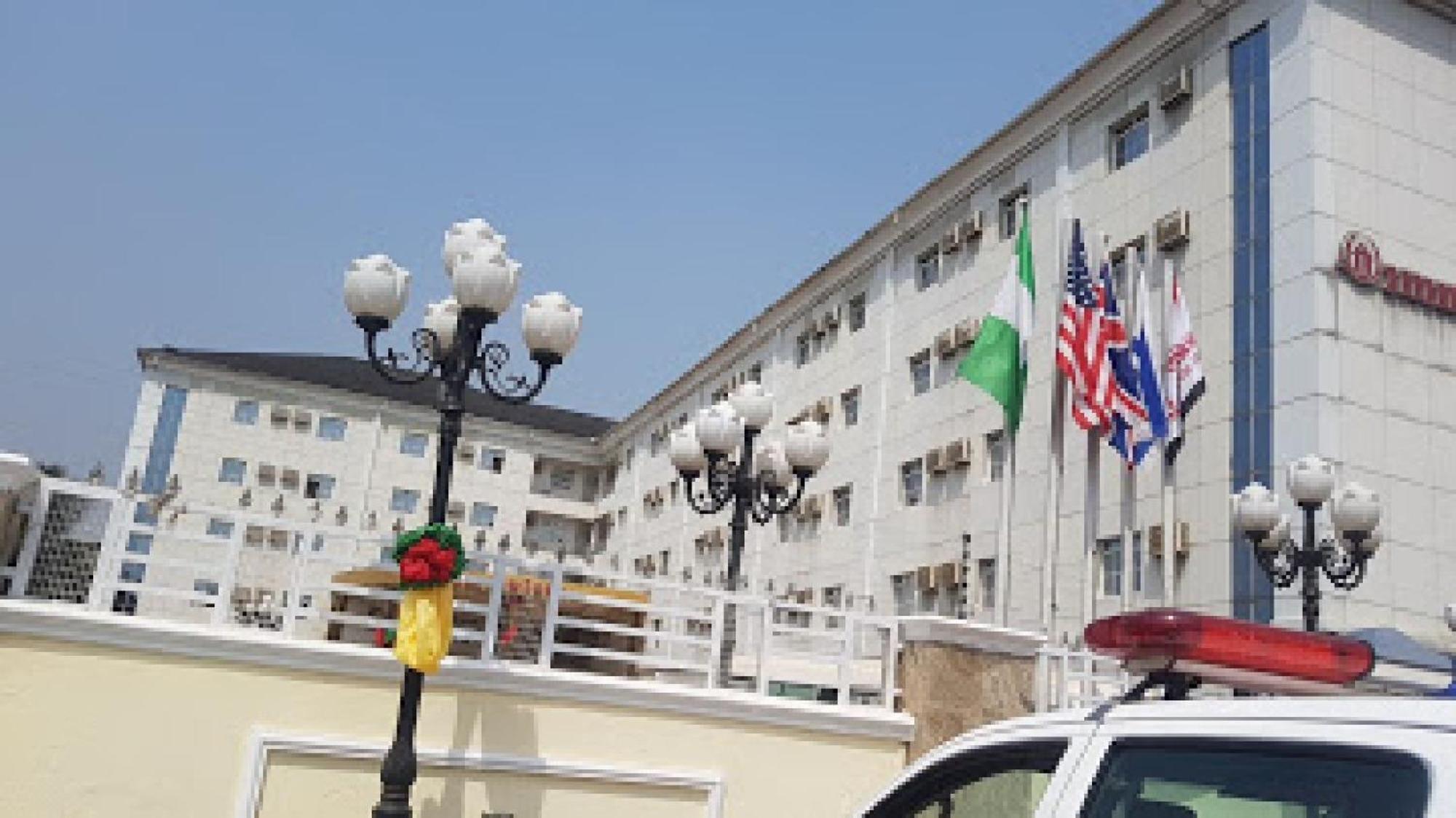 Room In Bb - Immaculate Royal International Hotel Owerri Dış mekan fotoğraf